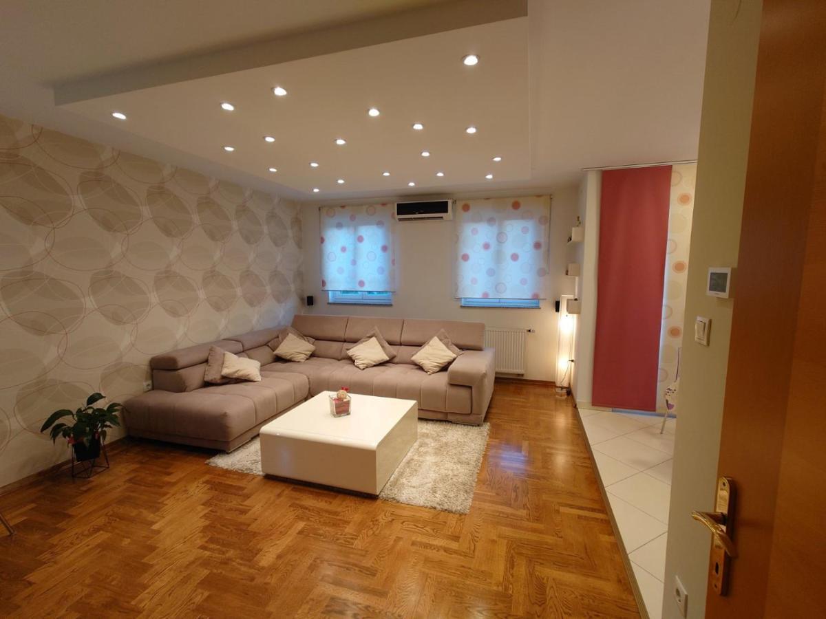 Apartman Mare Nostrum**** Lägenhet Rijeka Exteriör bild