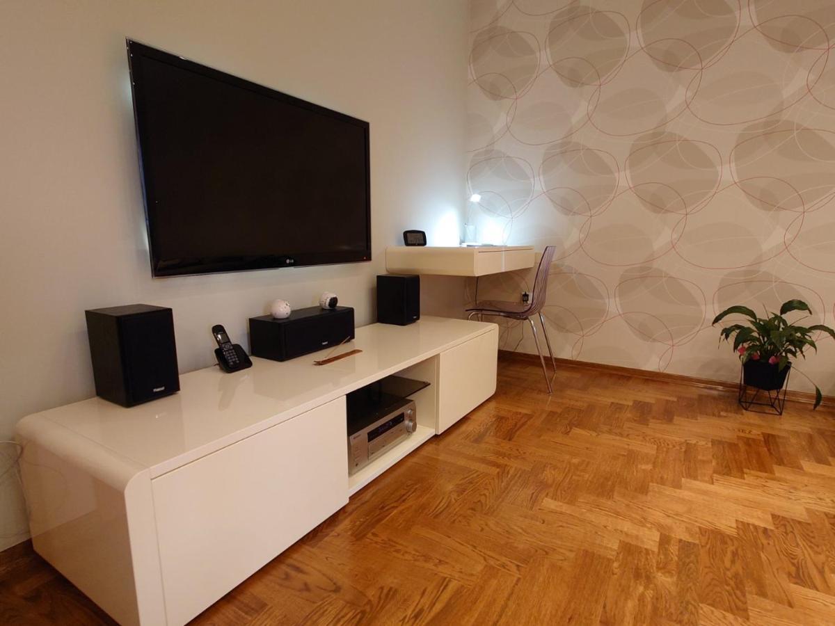 Apartman Mare Nostrum**** Lägenhet Rijeka Exteriör bild