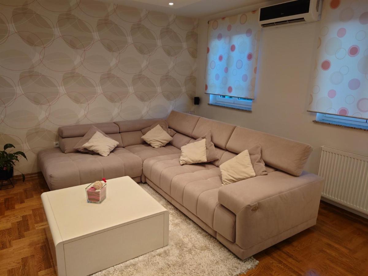 Apartman Mare Nostrum**** Lägenhet Rijeka Exteriör bild
