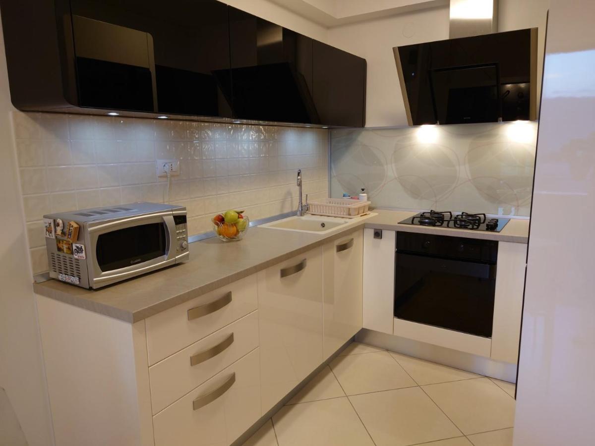 Apartman Mare Nostrum**** Lägenhet Rijeka Exteriör bild