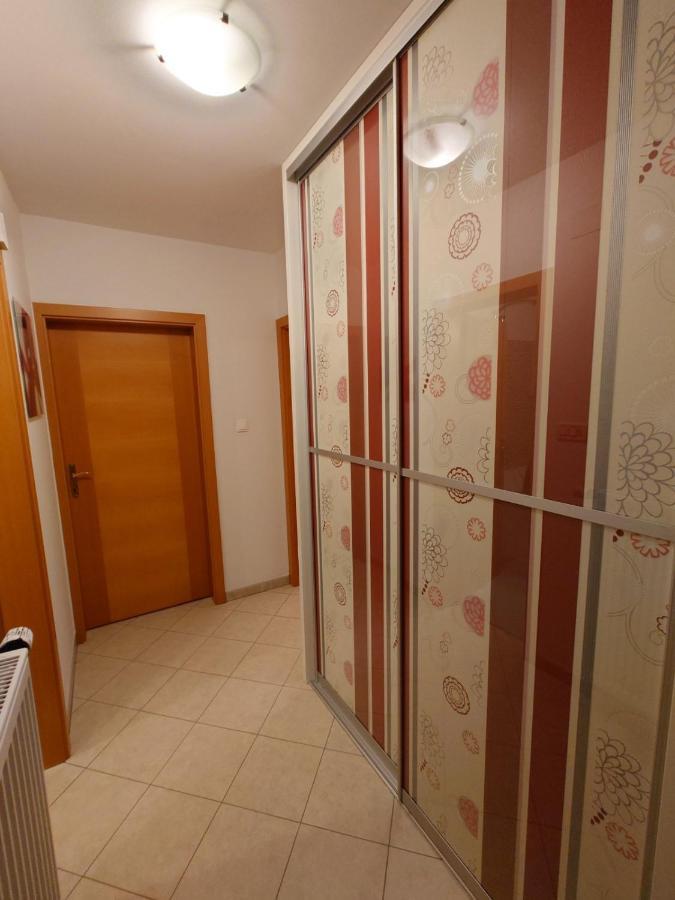 Apartman Mare Nostrum**** Lägenhet Rijeka Exteriör bild